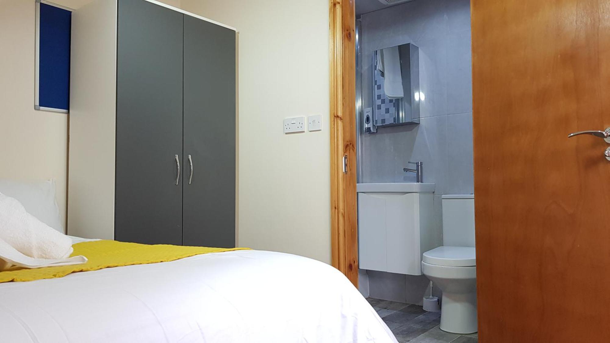 Delux Private Bournbrook Guest house